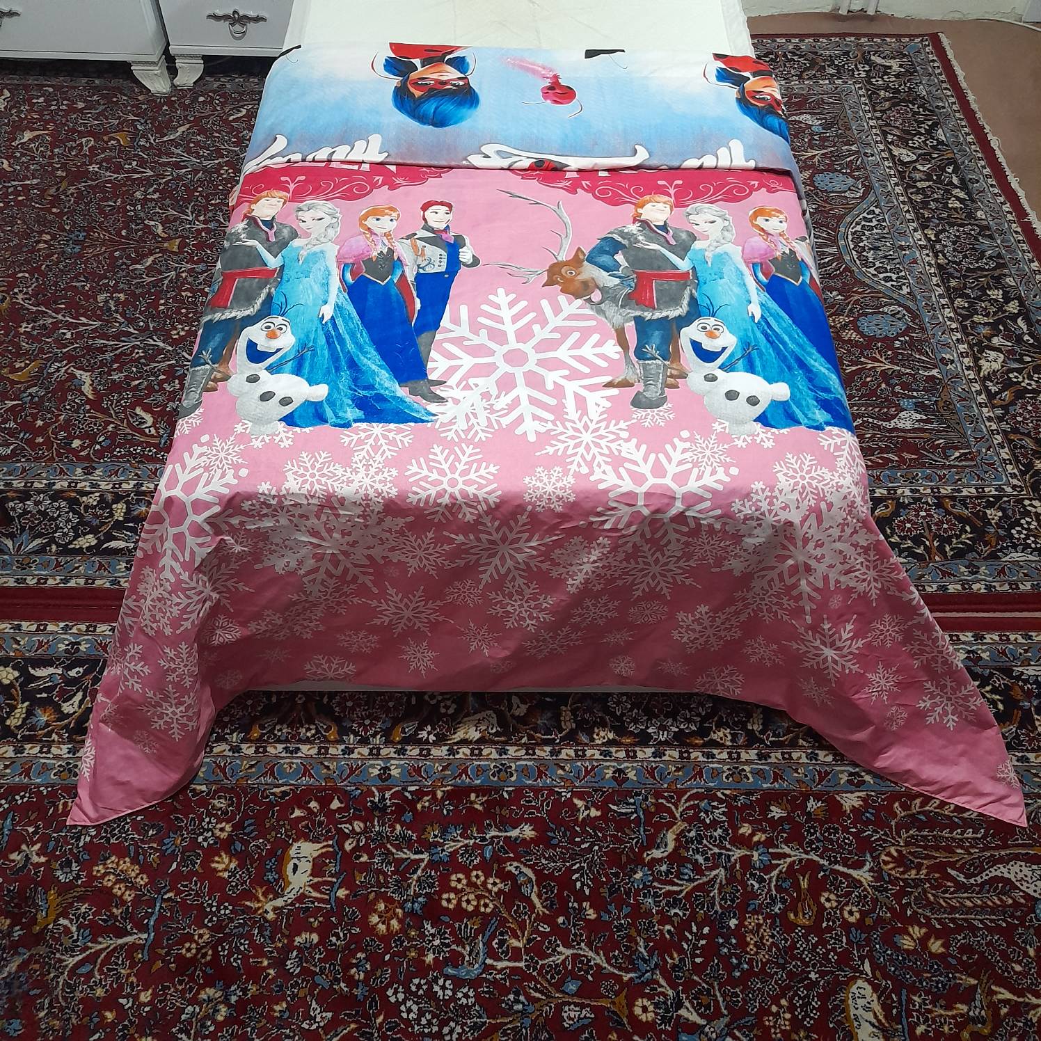 سرویس روتختی لحافدار ۱ نفره ۴ تکه، برند رنگین کمان مدل فروزن